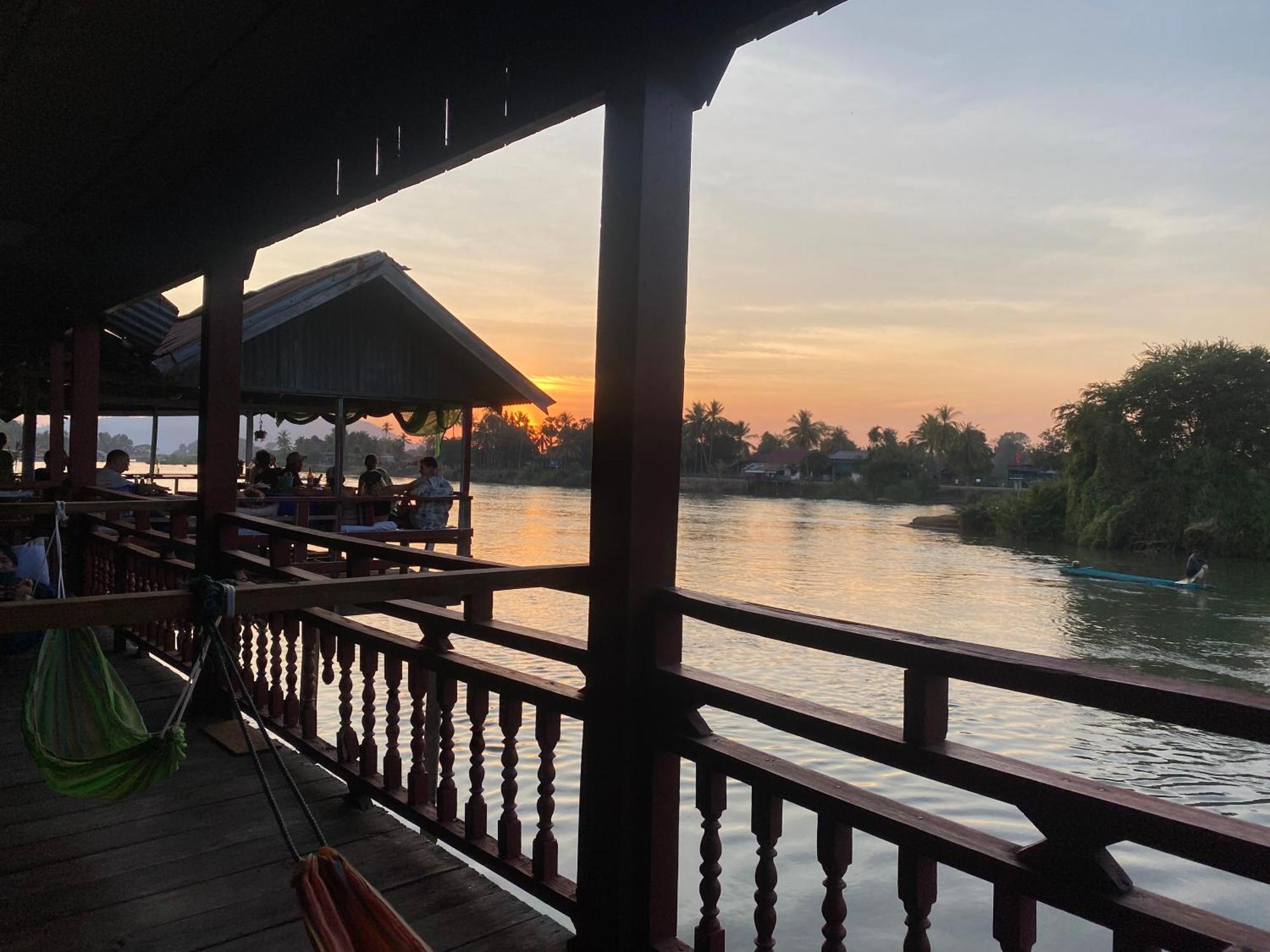 Souksanh River Bungalow Muang Không Dış mekan fotoğraf